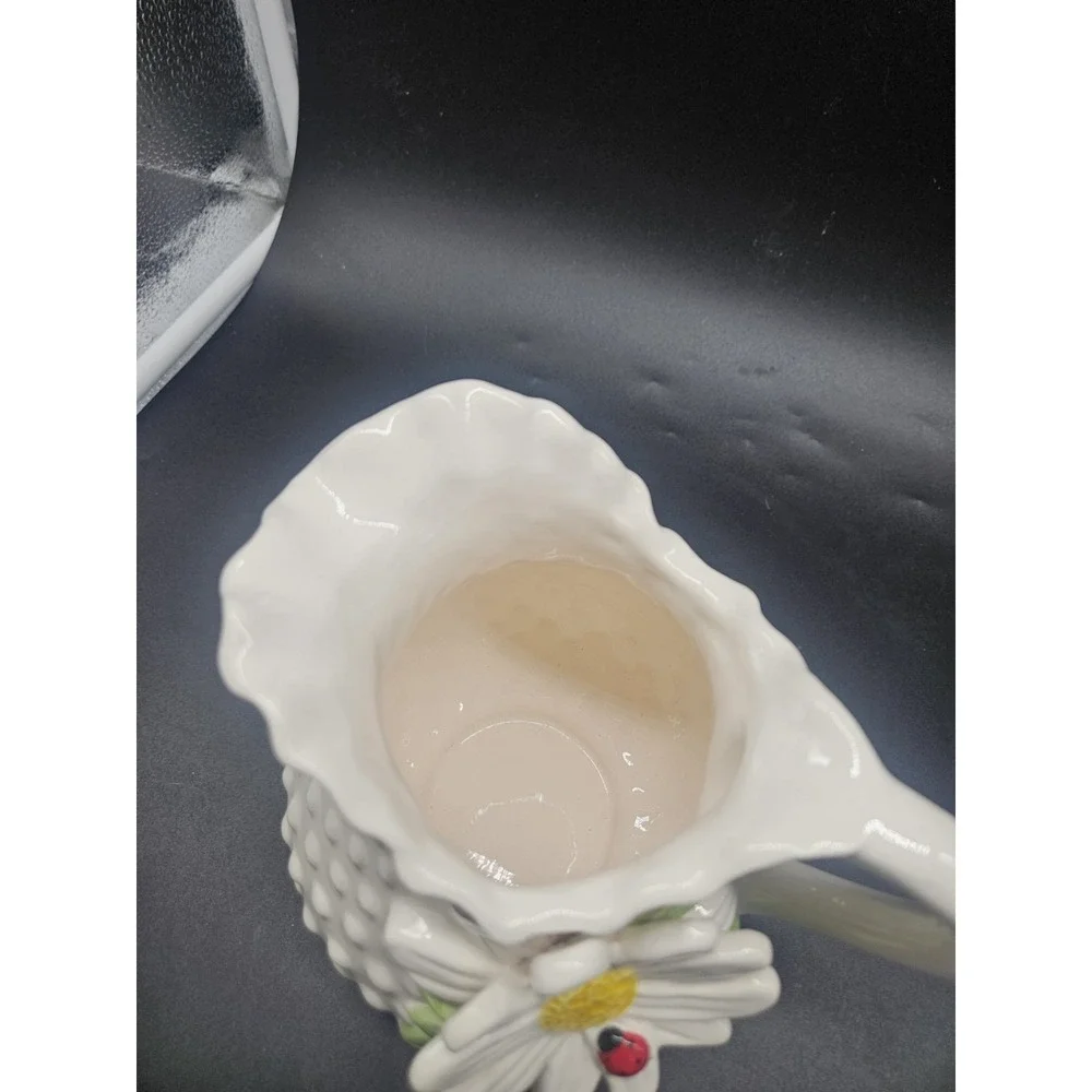 Cracker‎ Barrel Vintage DAISY Hobnail White Ceramic Pitcher with Ladybug